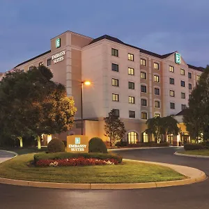 Hotel Embassy By Hilton East, Louisville